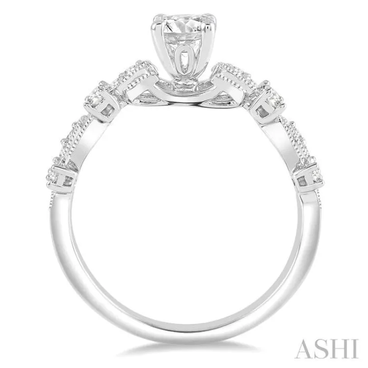 1/2 Ctw Diamond Engagement Ring with 1/4 Ct Round Cut Center Stone in 14K White Gold