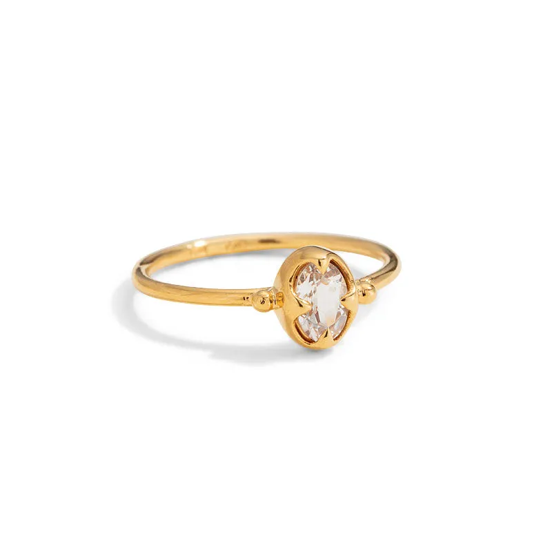 Abbey Ring, White Topaz, Gold