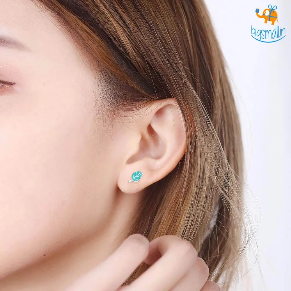 Leaf Shaped Ear Studs