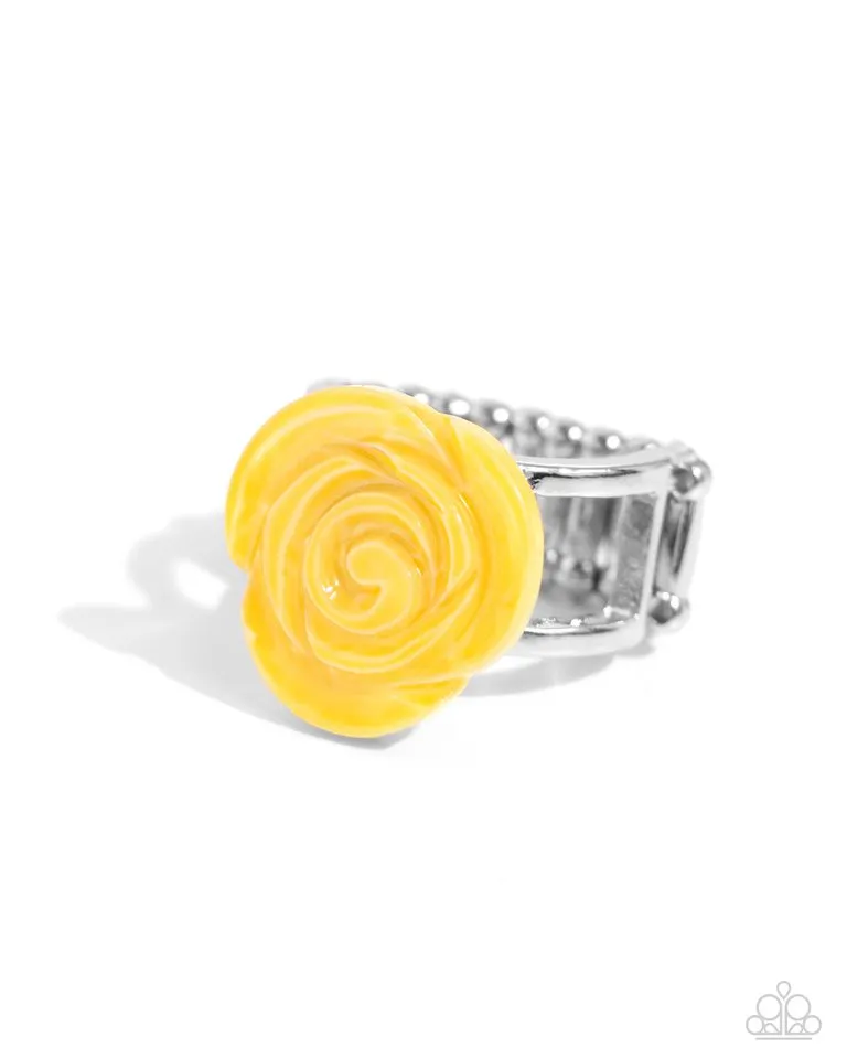 Paparazzi Ring ~ Top-SHELL Shine - Yellow