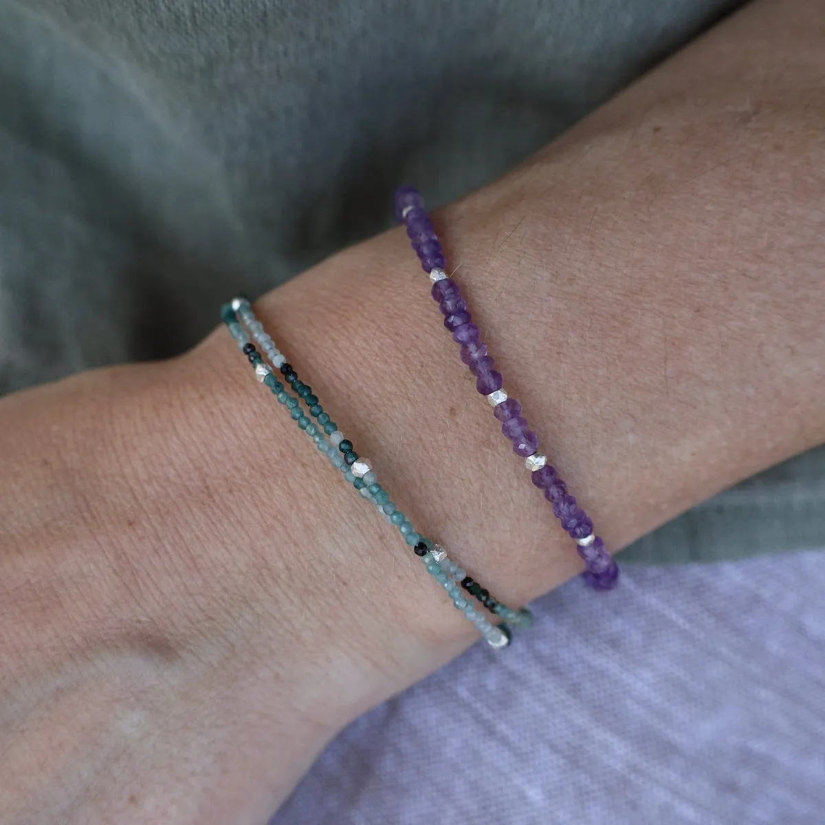 Simple Amethyst Rondels Dotted Bracelet