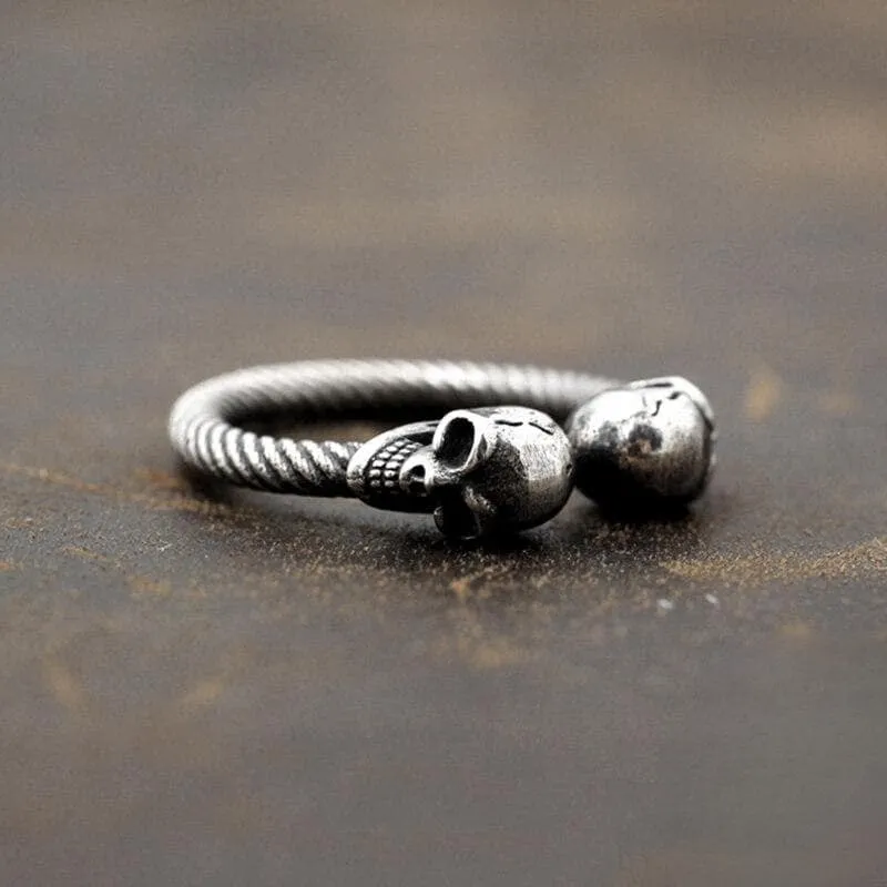 Smiling Skull Adjustable Gothic Style Rope Textured Shank Rings - 925 Sterling Silver Ring