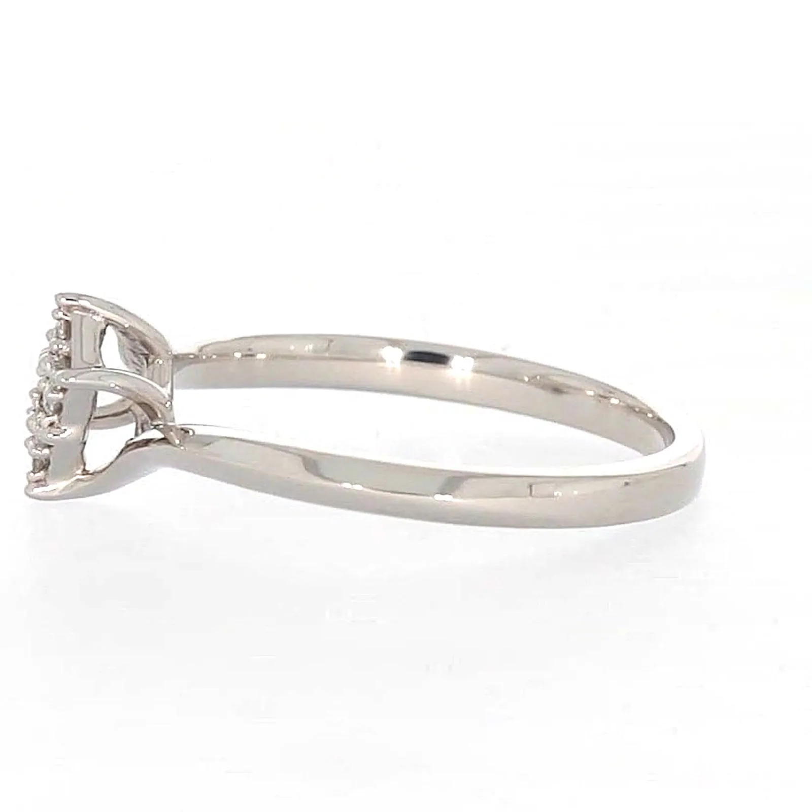 Tango Sterling Silver Round Brilliant Cut with 0.08 Carat tw of Diamonds Ring