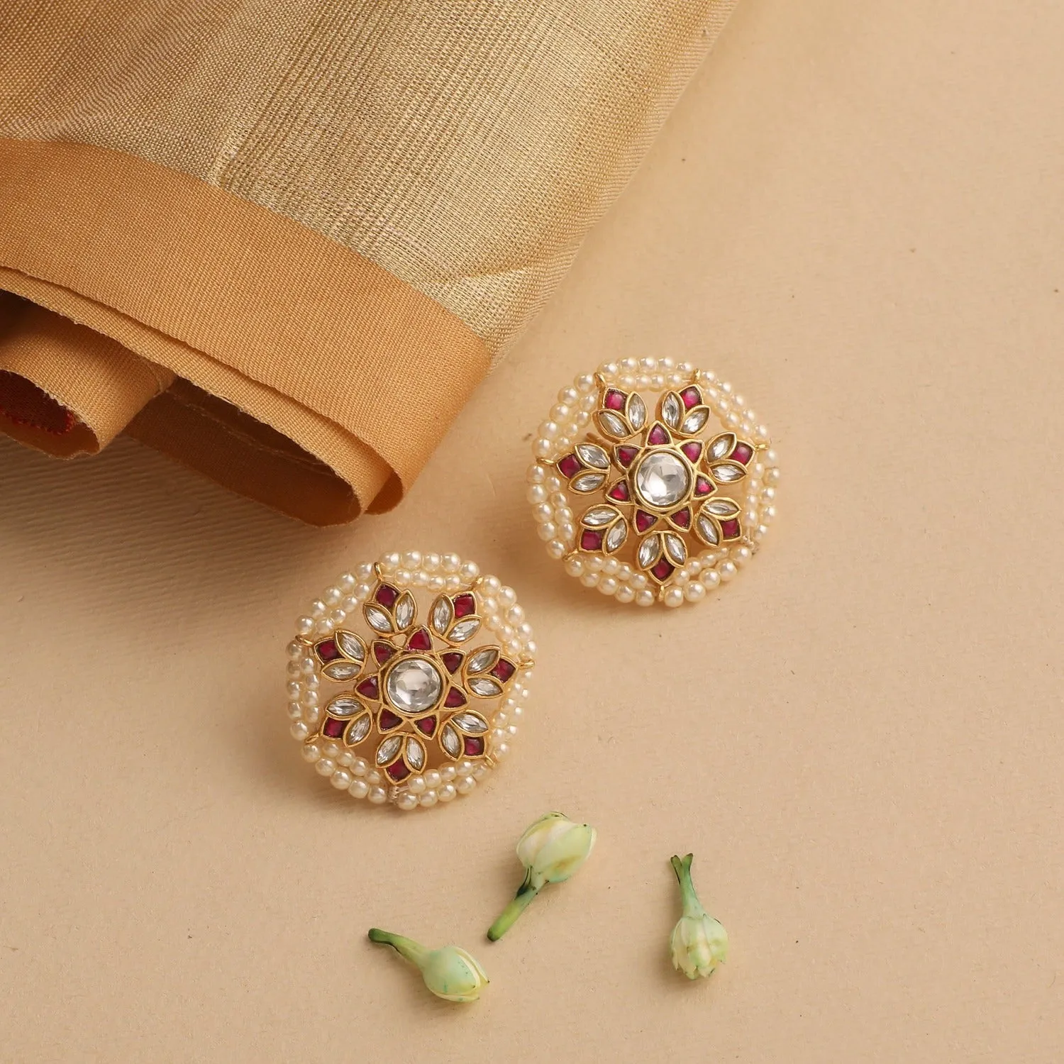 Utsamaya Contemporary Stud Earrings